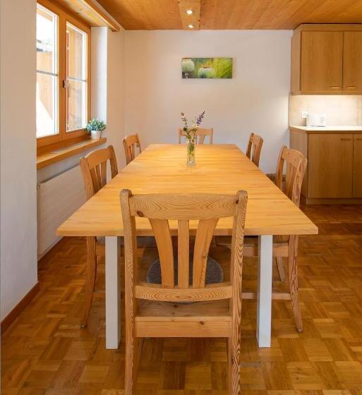 Апартаменты 3 Спальни, Sportlodge Klosters