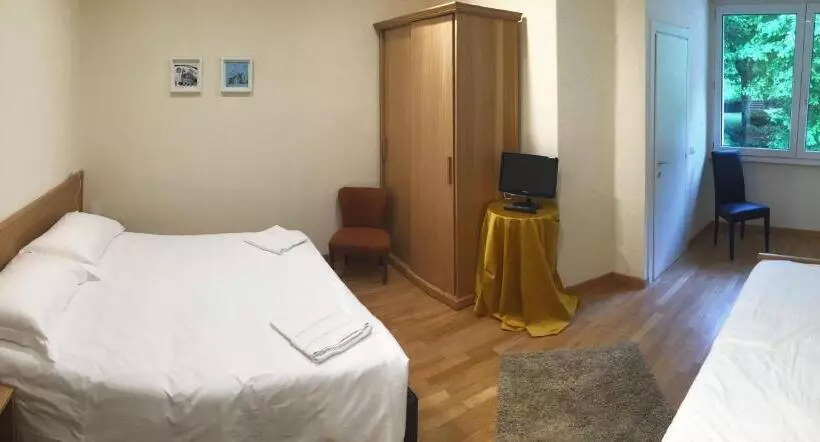 ジュニアスイート, Trieste