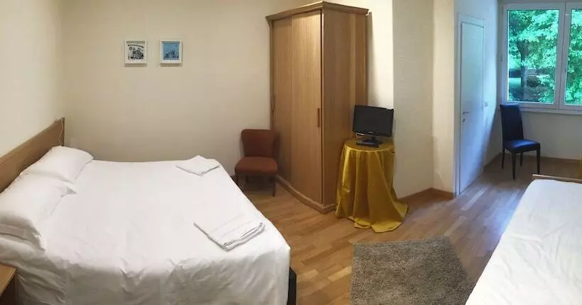 スタンダードルーム, Trieste