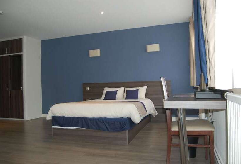 غرفة قياسية ثلاثية, Hôtel Valpré