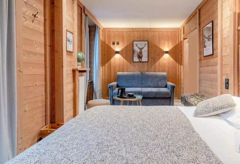 バルコニー付きスタンダードトリプルルーム, Le Chalet D Antoine   Centre De Megève