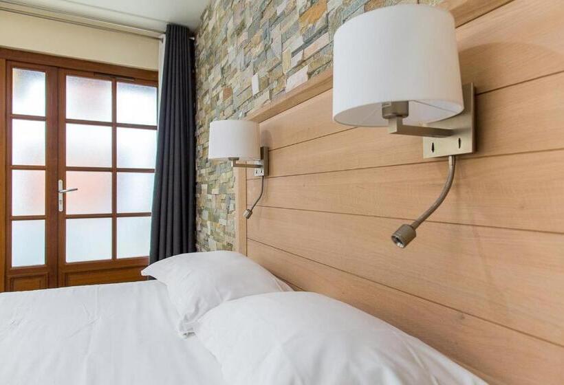 חדר קלאסי, Logis Hotel Erreguina