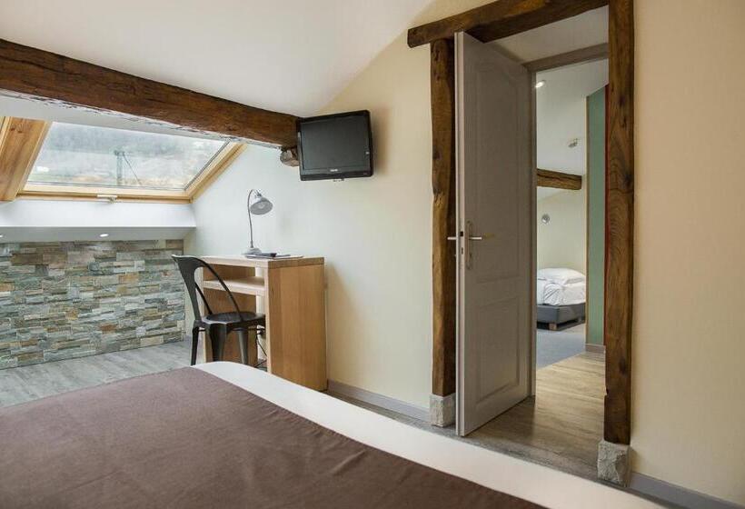Четырехместный Номер Классик, Logis Hotel Erreguina