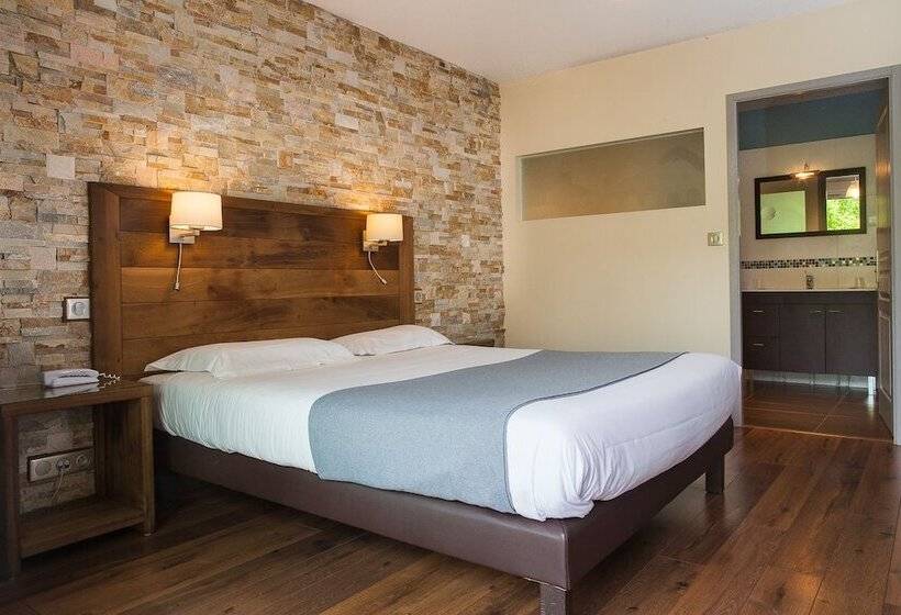 חדר קומפורט, Logis Hotel Erreguina