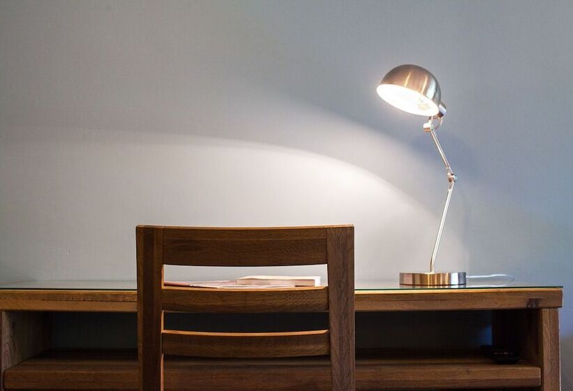 חדר קומפורט, Logis Hotel Erreguina