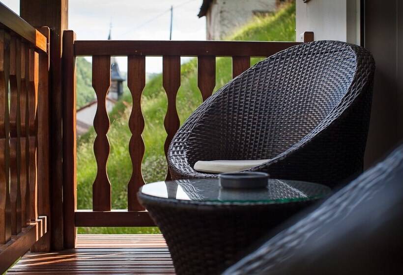 Номер Комфорт, Logis Hotel Erreguina