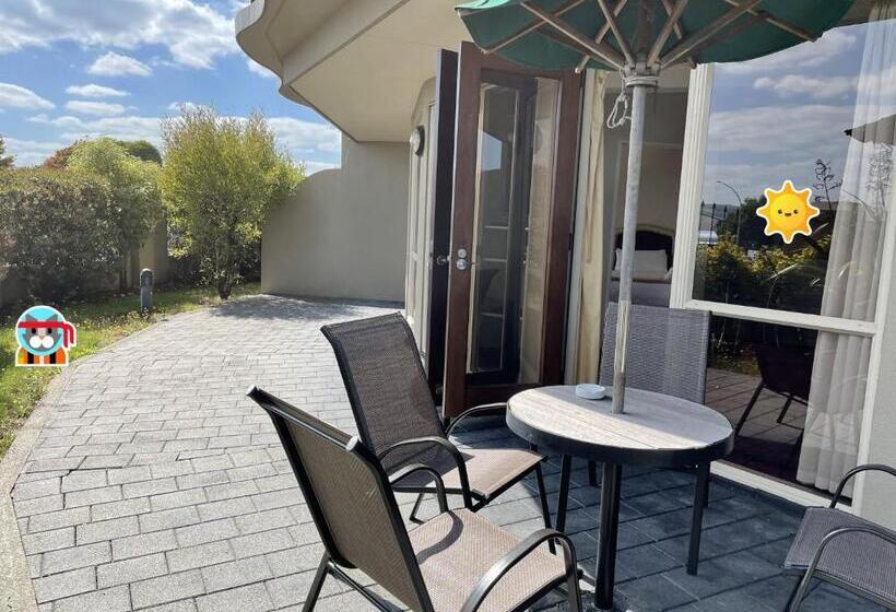 带2个卧室的套房, Chantillys Motor Lodge