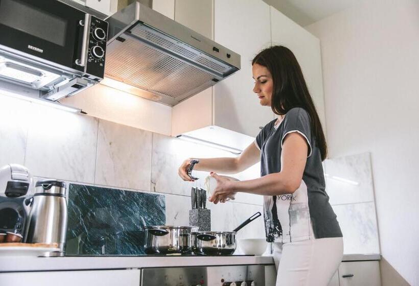 Апартаменты 2 Спальни, Apartments Margarethenbad