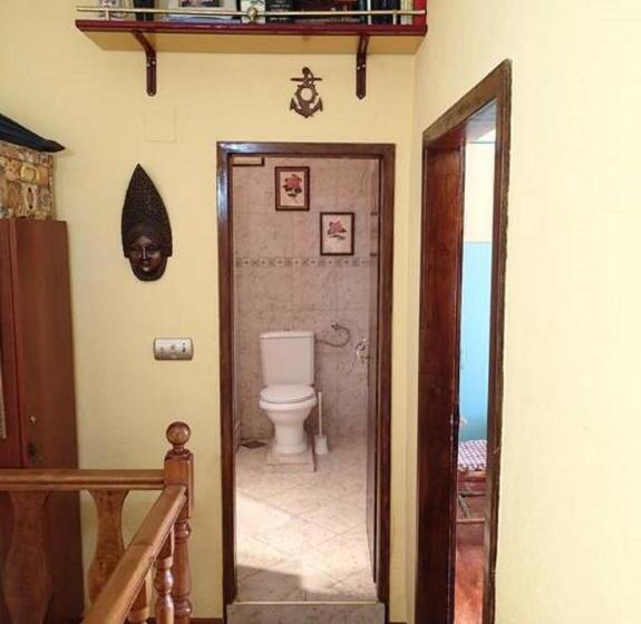 اتاق استاندارد با سرویس بهداشتی مشترک, Bluemarine Rooms & Apartments