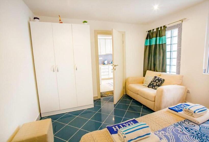 آپارتمان 1 خوابه با تراس, Bluemarine Rooms & Apartments