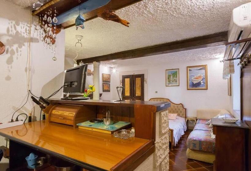 استودیو استاندارد با تراس, Bluemarine Rooms & Apartments