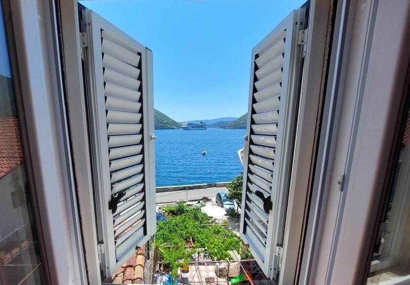 اتاق استاندارد با سرویس بهداشتی مشترک, Bluemarine Rooms & Apartments