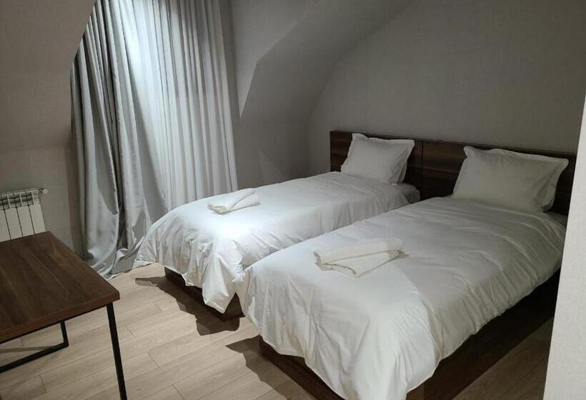 اتاق استاندارد, Genesis Bakuriani