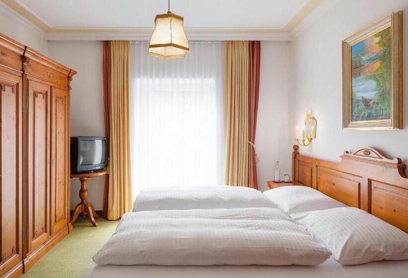 Апартаменты Comfort 2 Спальни, Aparthotel Chalet Wetzlgut