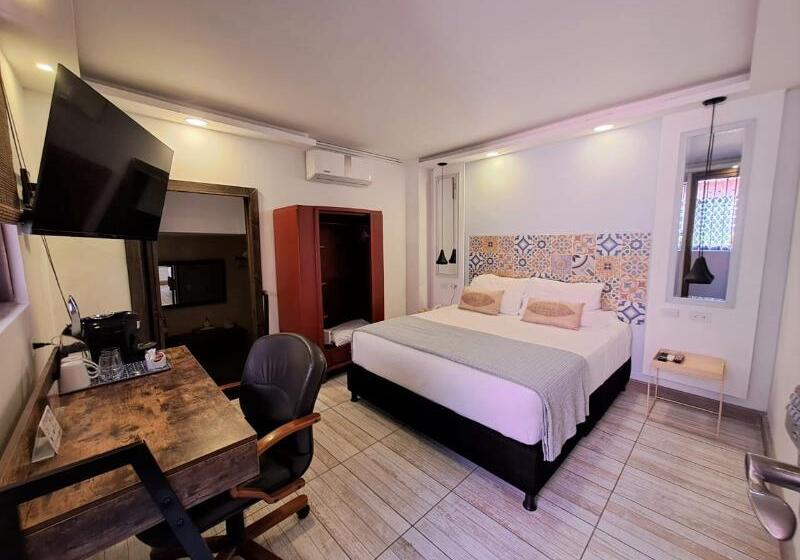 디럭스 룸, Rossa Palma