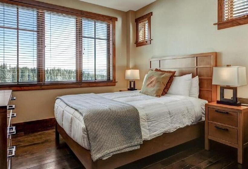 Апартаменты 3 Спальни, One Ski Hill Place