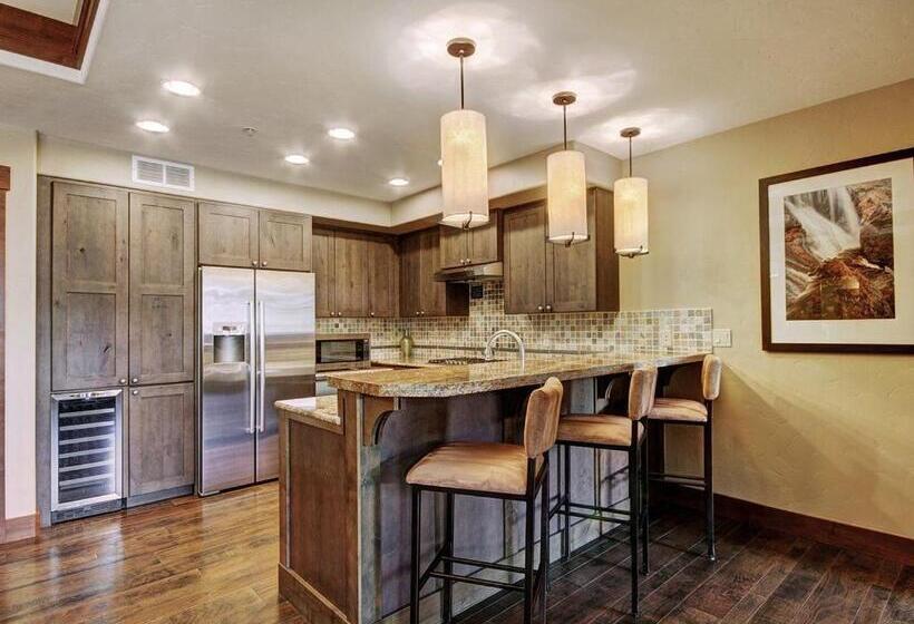 Апартаменты Deluxe 1 Спальня, One Ski Hill Place