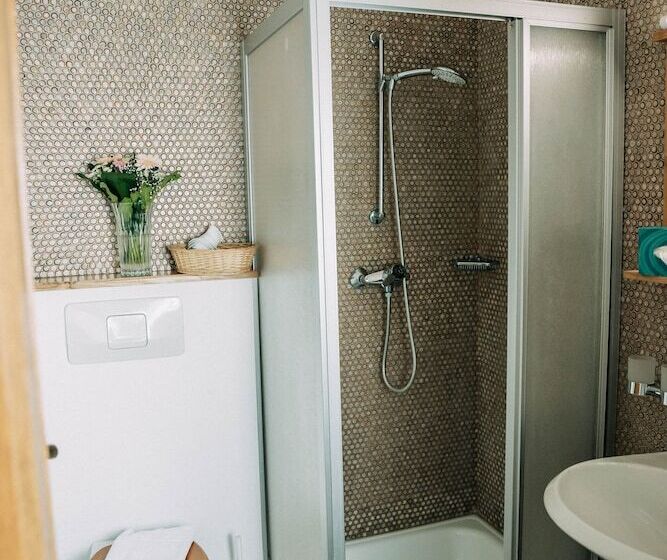 חדר סטנדרט, Waldpension Jagerstuberl