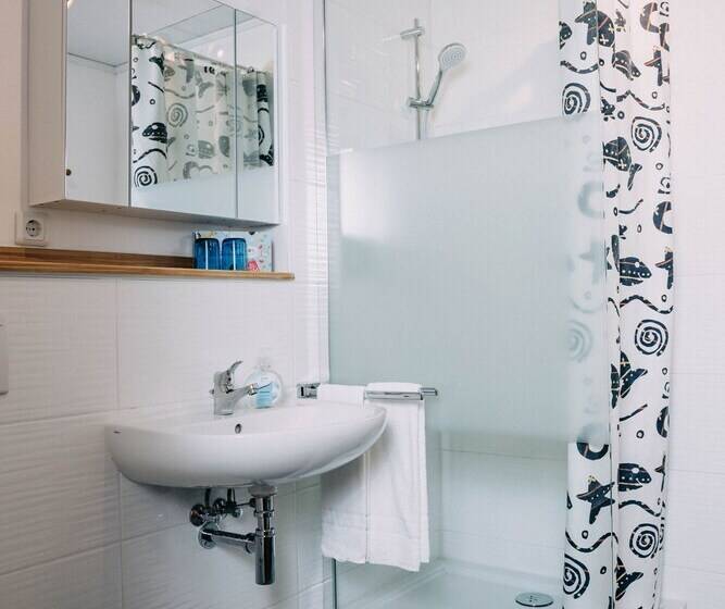 חדר סטנדרט, Waldpension Jagerstuberl