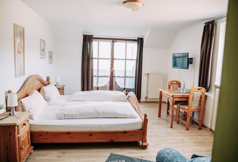 חדר סטנדרט, Waldpension Jagerstuberl