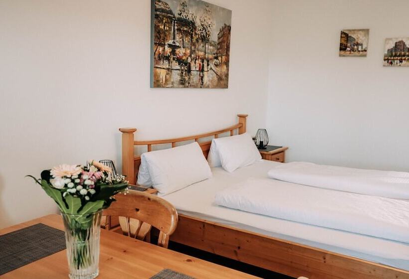 חדר סטנדרט, Waldpension Jagerstuberl