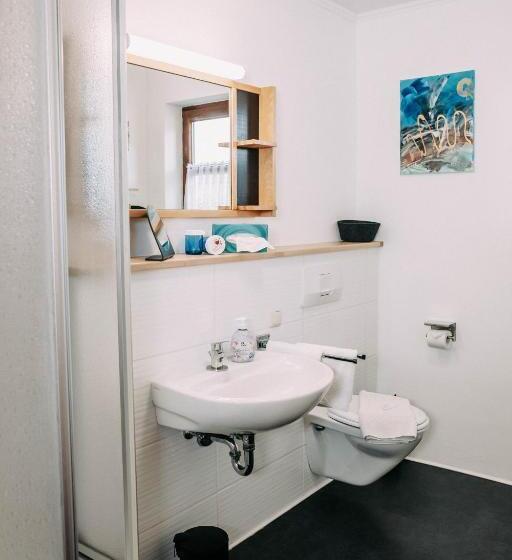 חדר סטנדרט, Waldpension Jagerstuberl