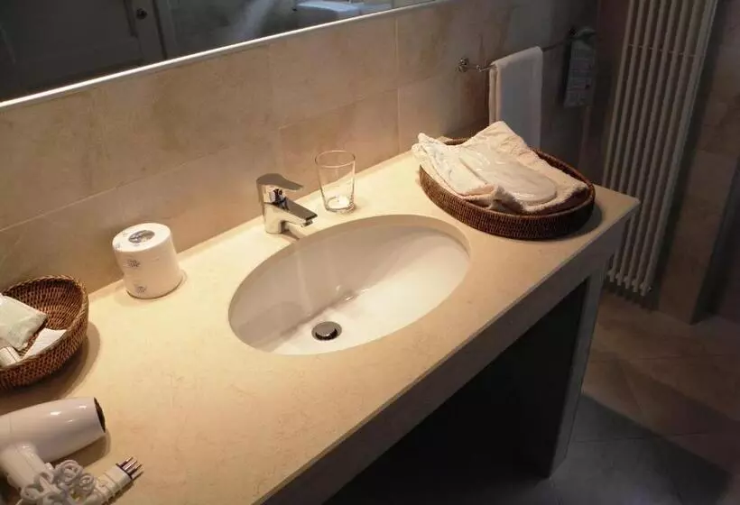 Standard Yhden Hengen Huone, Albergo Della Ceramica