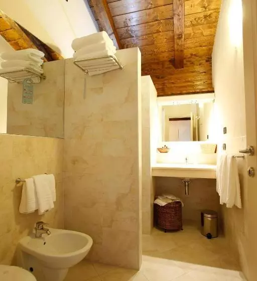 Standard Yhden Hengen Huone, Albergo Della Ceramica