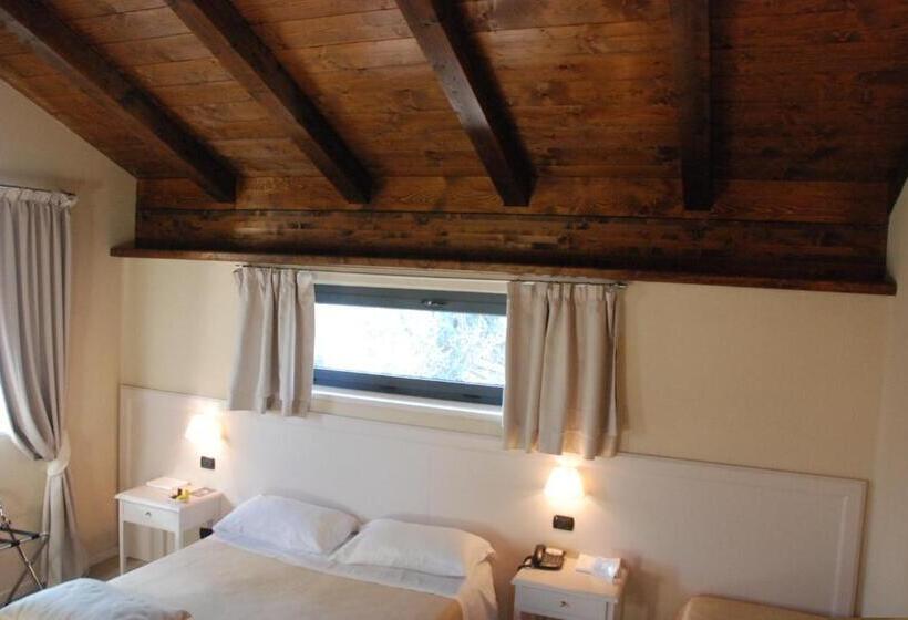四人标准间, Albergo Della Ceramica