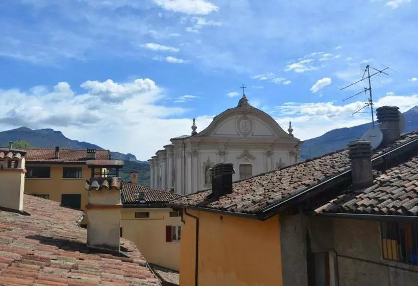 اتاق استاندارد با چشمانداز کوهستان, Alle Porte