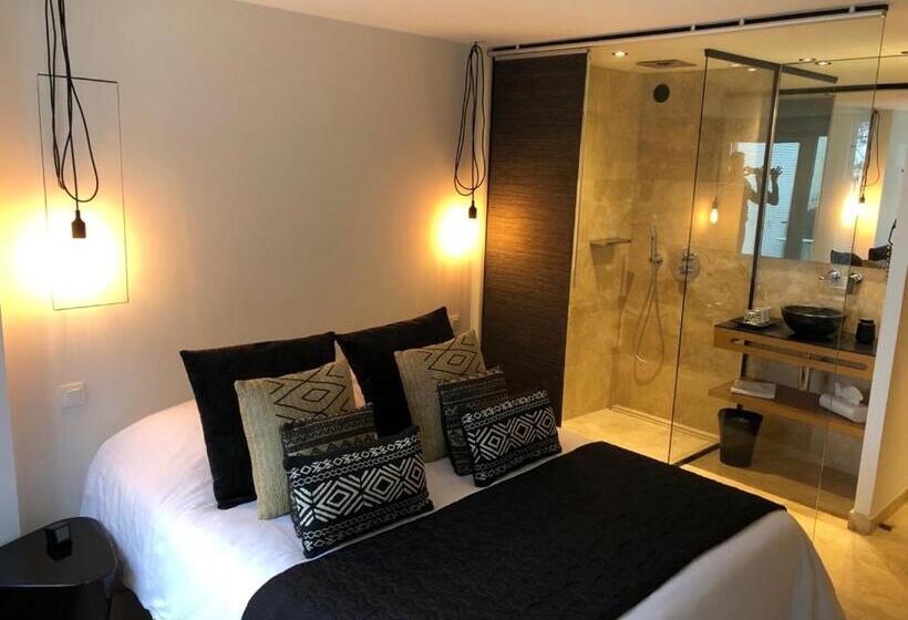 חדר סטנדרט, Aux 13 Arches