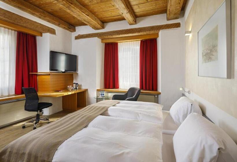 Номер Superior, Balsthal