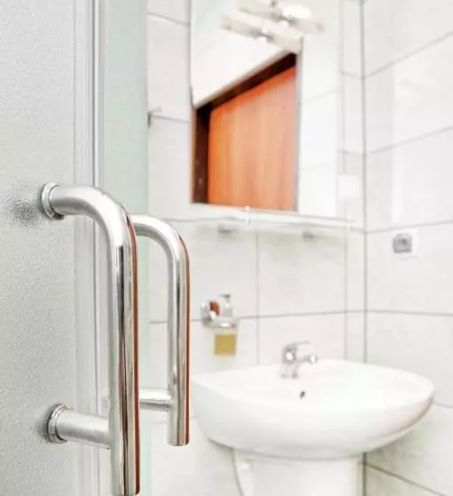 Superior Yhden Hengen Huone, Best Inn