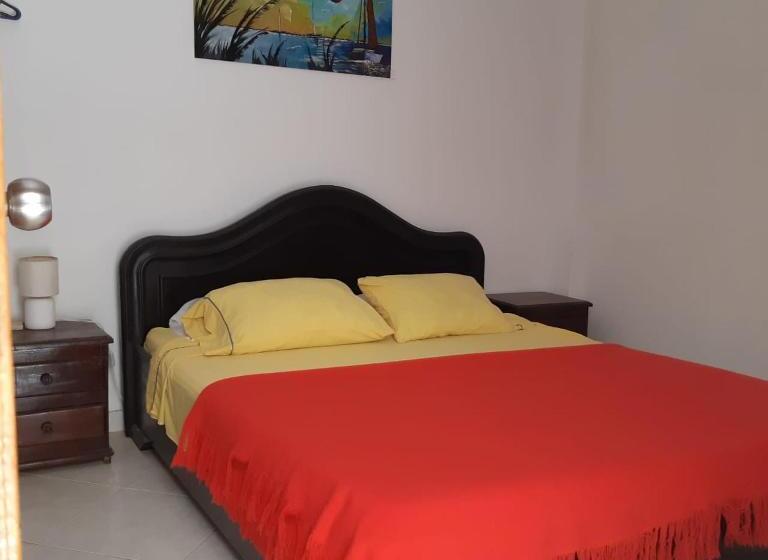 スタンダードルーム, Blanco Mar