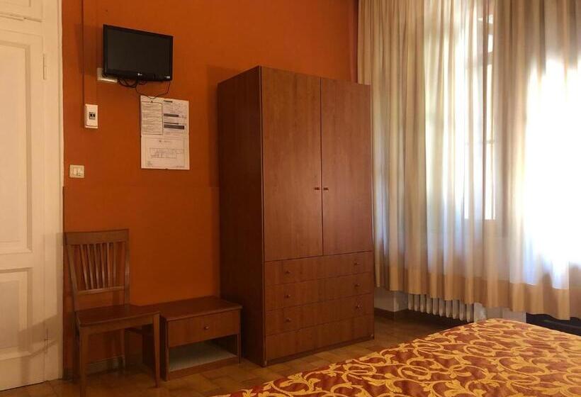 Quarto Estandar, Eden
