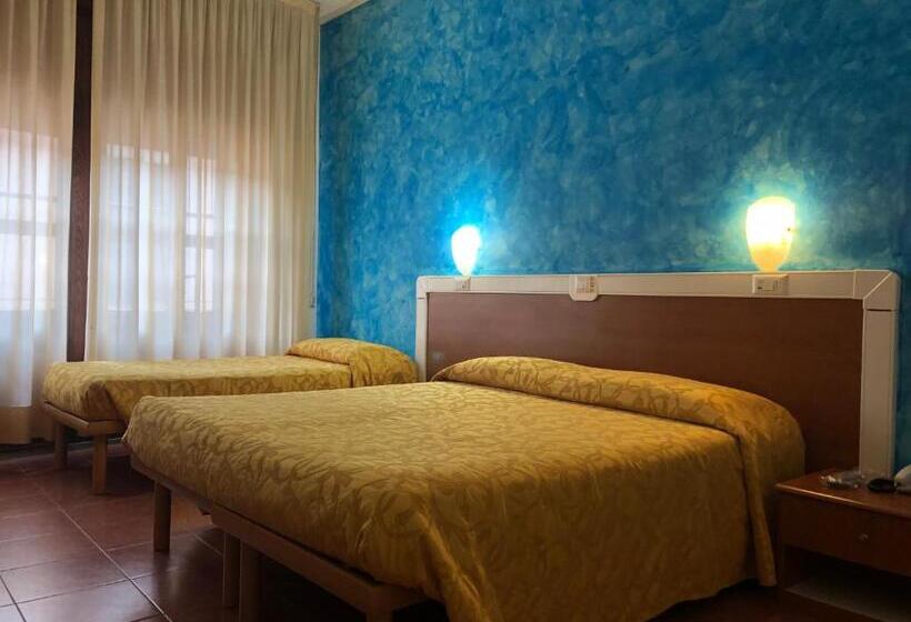 Quarto Triplo Estandar, Eden