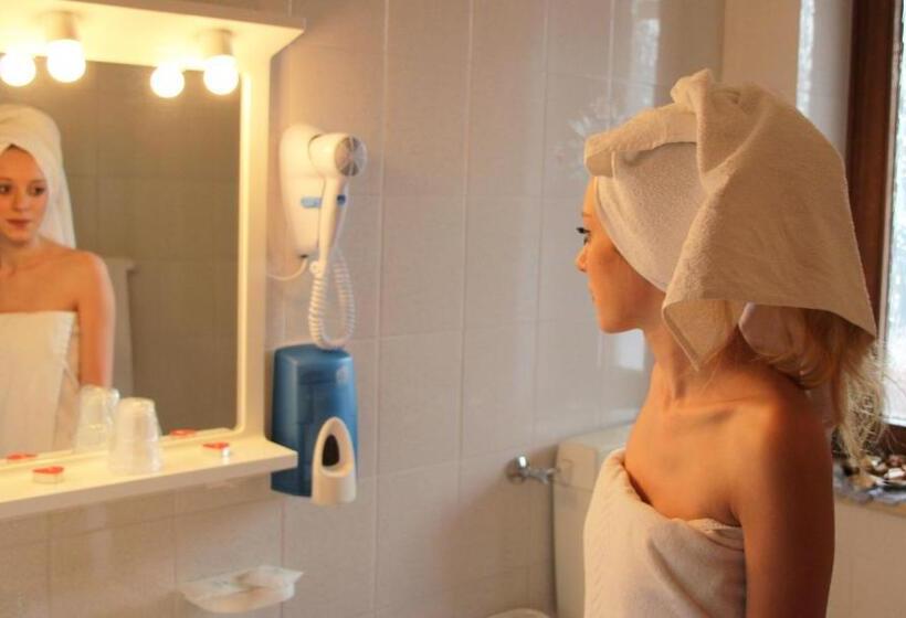 Номер Стандарт, Garni Ongaro