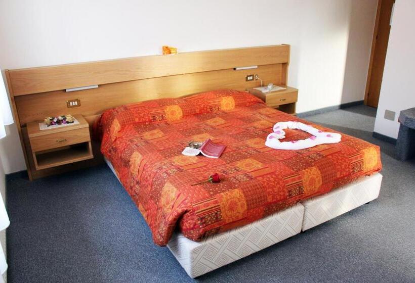 Номер Стандарт, Garni Ongaro