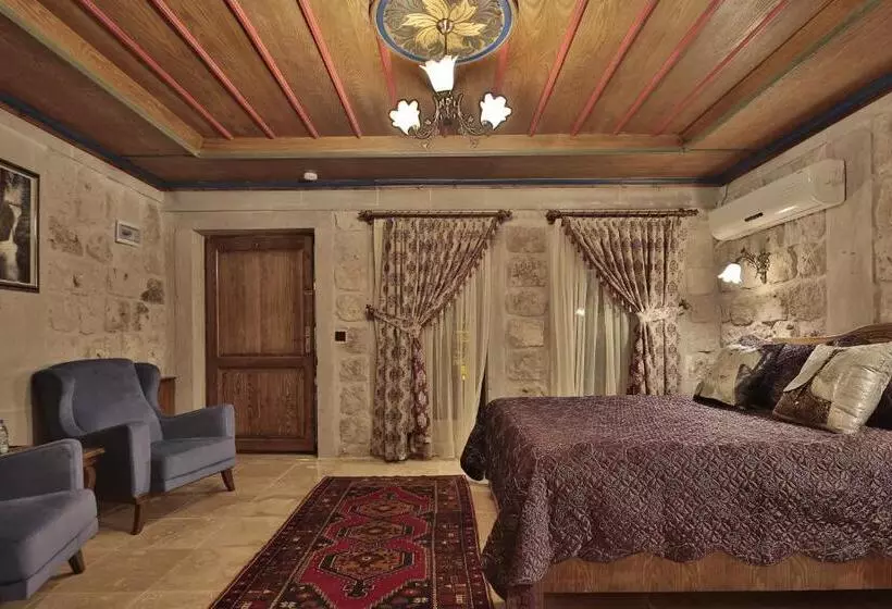 اتاق استاندارد اینتریور, Guzide Cave