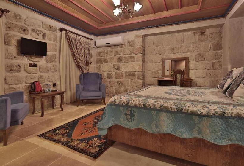 スタンダードインサイドビュールーム, Guzide Cave