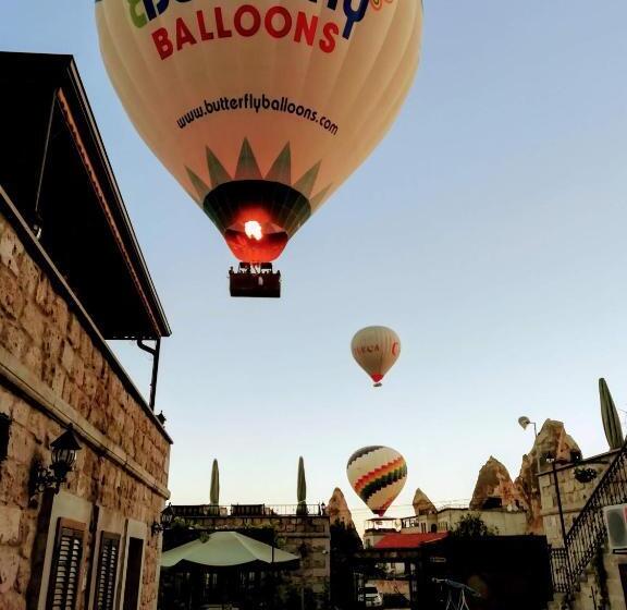 デラックスルーム, Guzide Cave