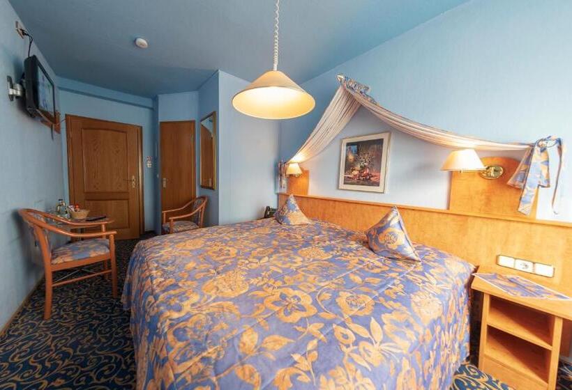 Номер Стандарт, Höhn