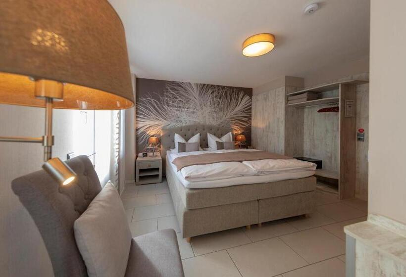 Номер Superior, Höhn