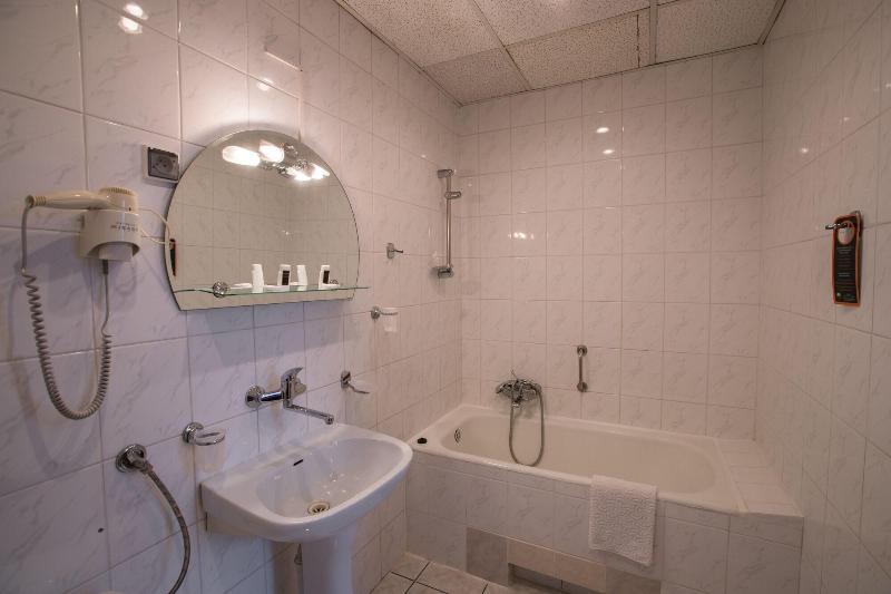 Номер Стандарт Индивидуальный, Kapitan