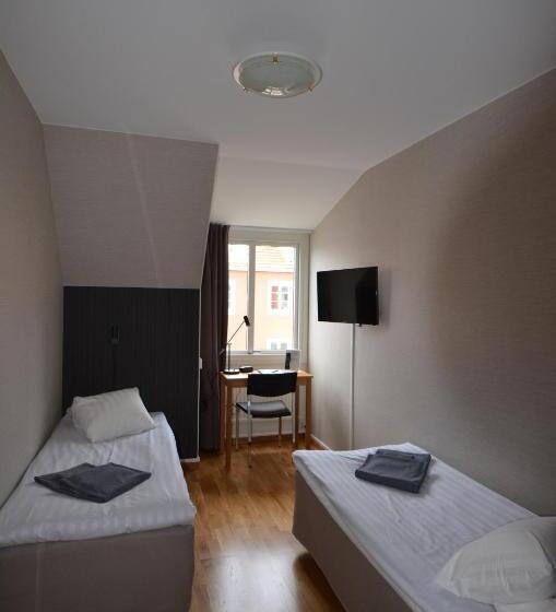 غرفة إقتصادية حمام مشترك, L Svanen