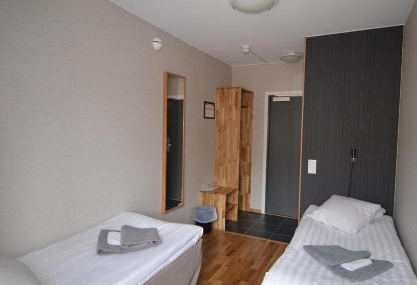 غرفة قياسية, L Svanen