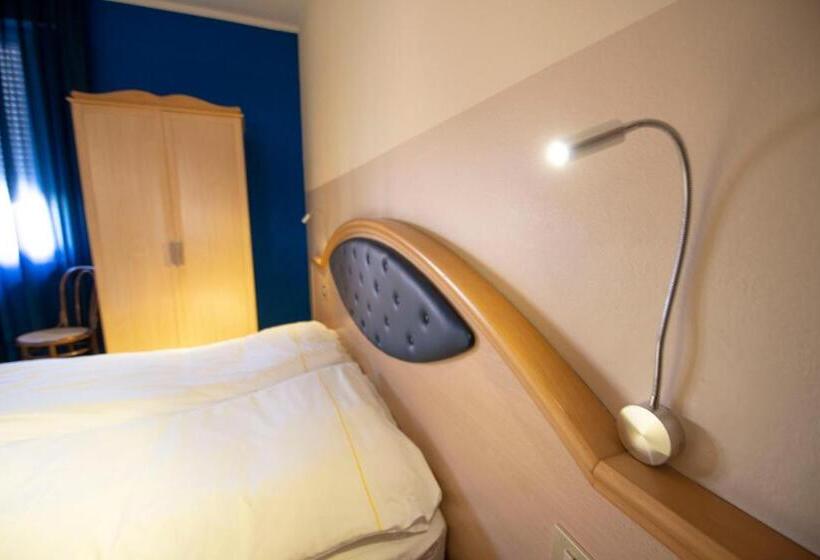 Chambre Standard Individuelle, La Terrazza