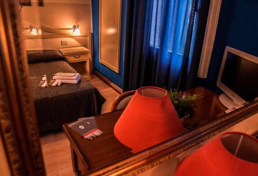 Chambre Standard Individuelle, La Terrazza