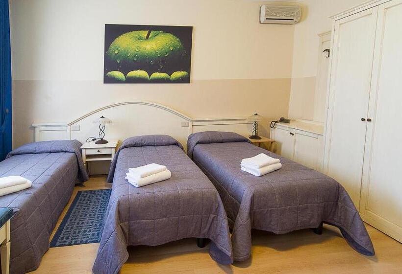 Chambre Triple Standard, La Terrazza