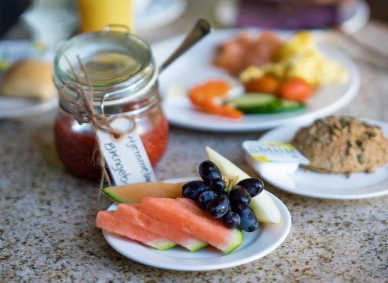 غرفة قياسية فردية, Lampeland